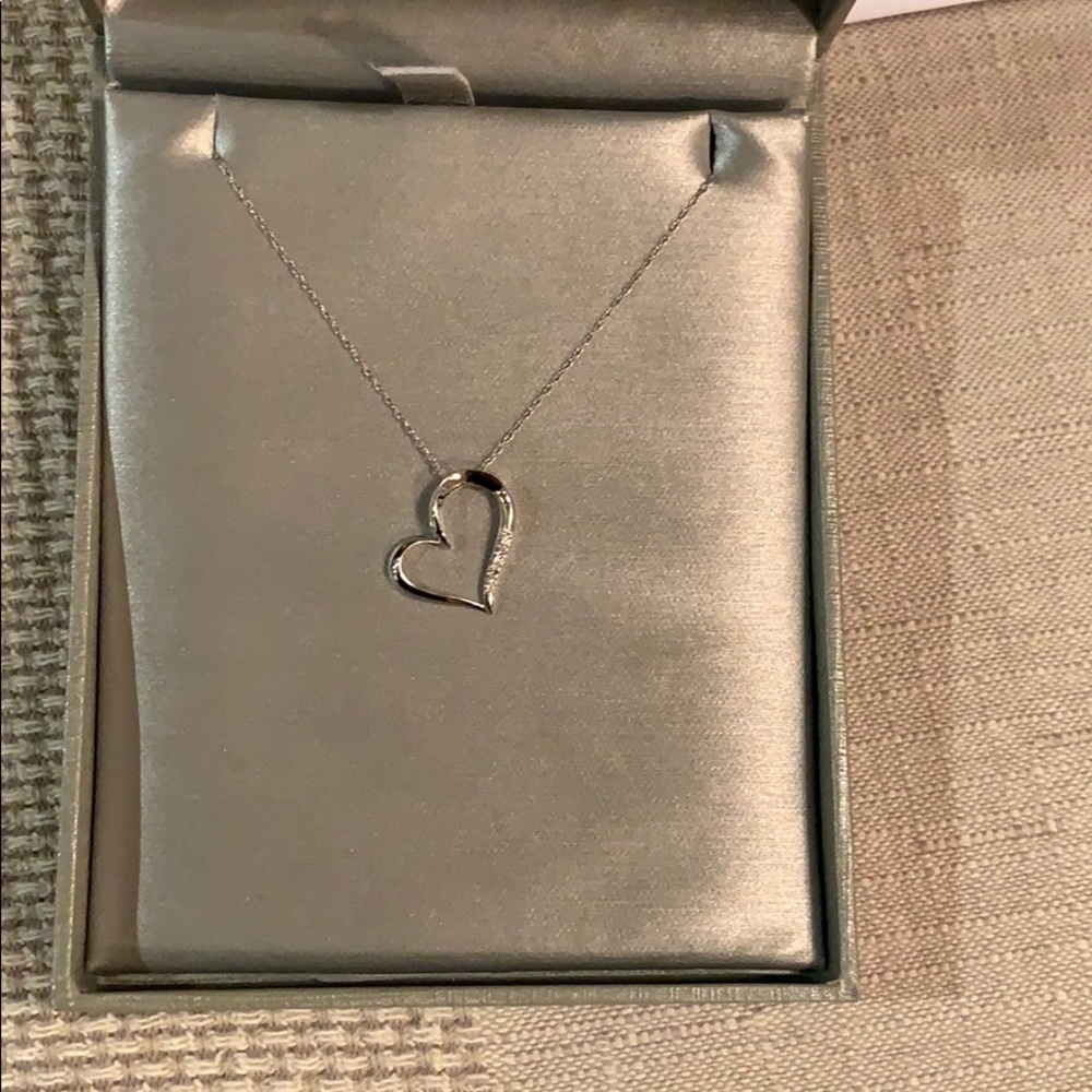 Zales White Gold Heart Necklace